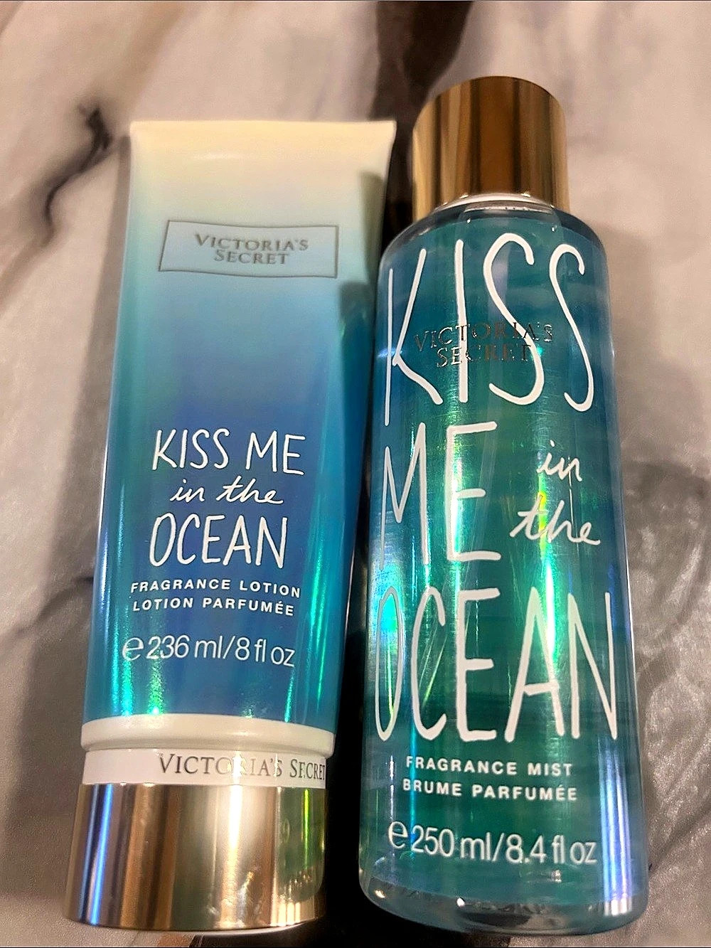 Victoria's Secret Kiss Me in the Ocean Fragrance Mist & Lotion Blue NWT